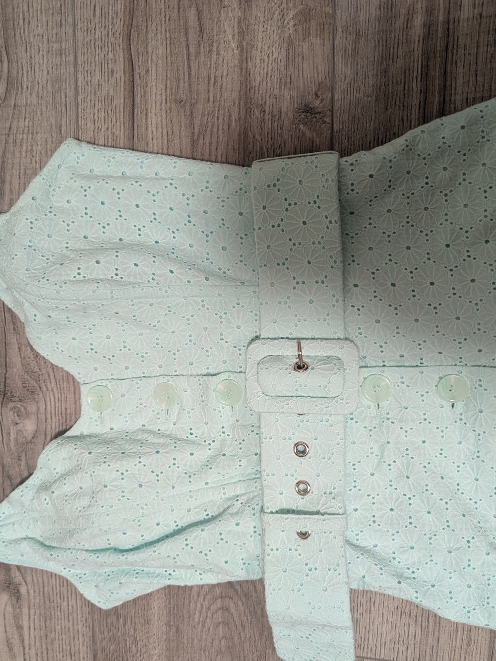 Marciano Mint green eyelet peplum top with belt - Picture 3 of 8